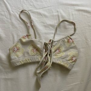 Benoa hapa ari top size p